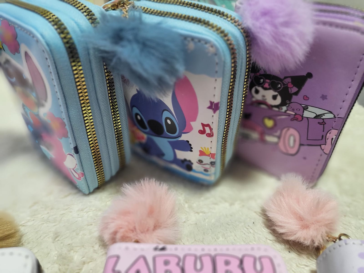 Billeteras doble cierre  Stitch/Labubu/Capybara