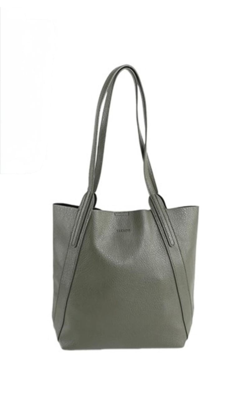 TOTE MOON