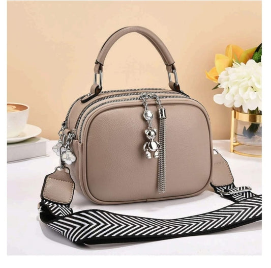 CARTERA IMPORTADA SENNA